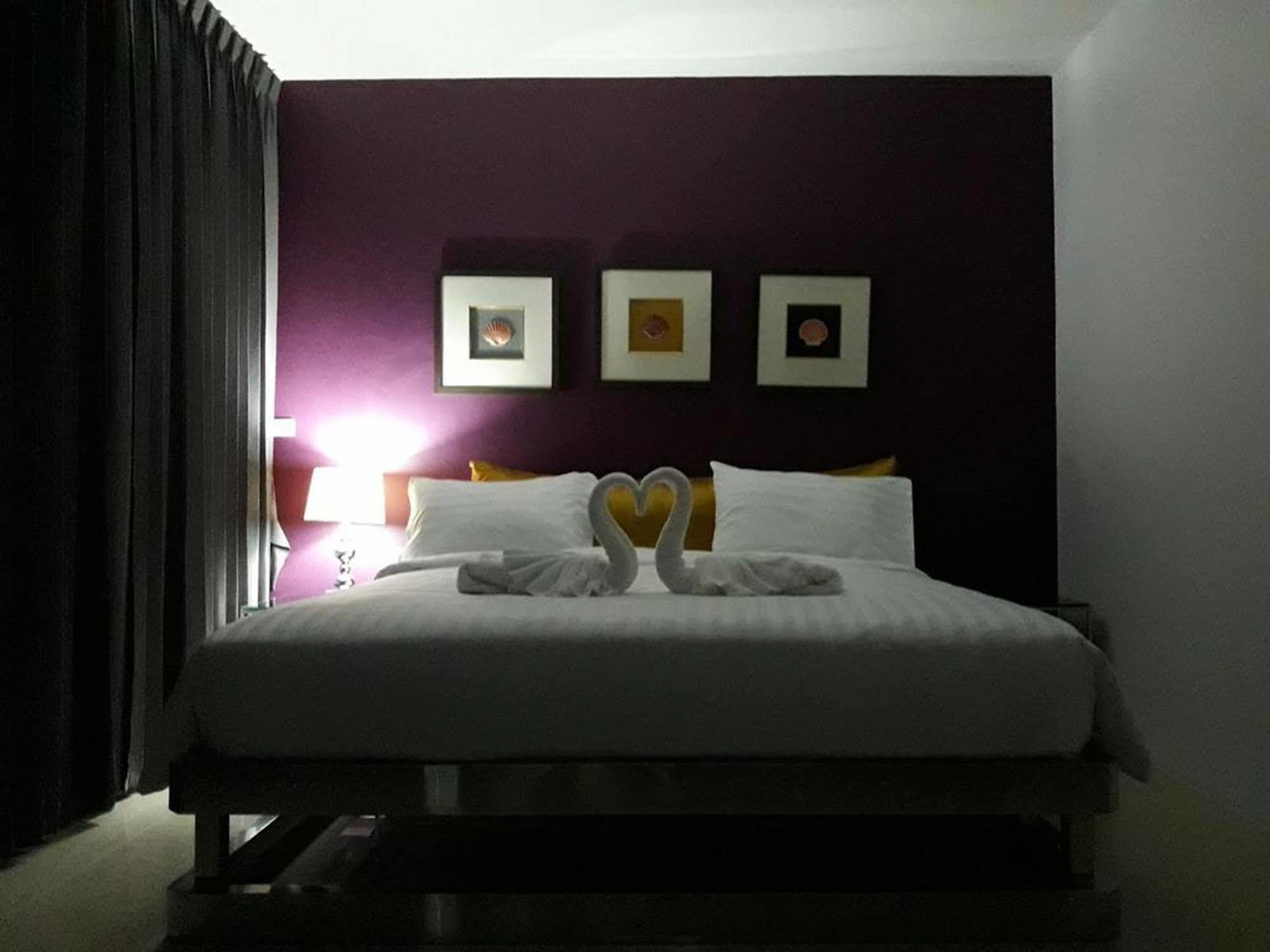 The Ztand By Airport Phuket Hotel Ban Bo Han Buitenkant foto